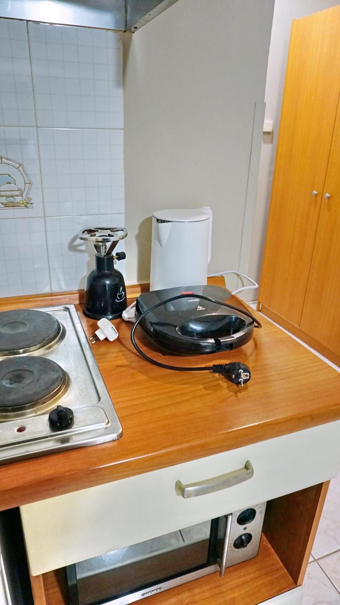 Sourada Studios Mytilíni Kültér fotó